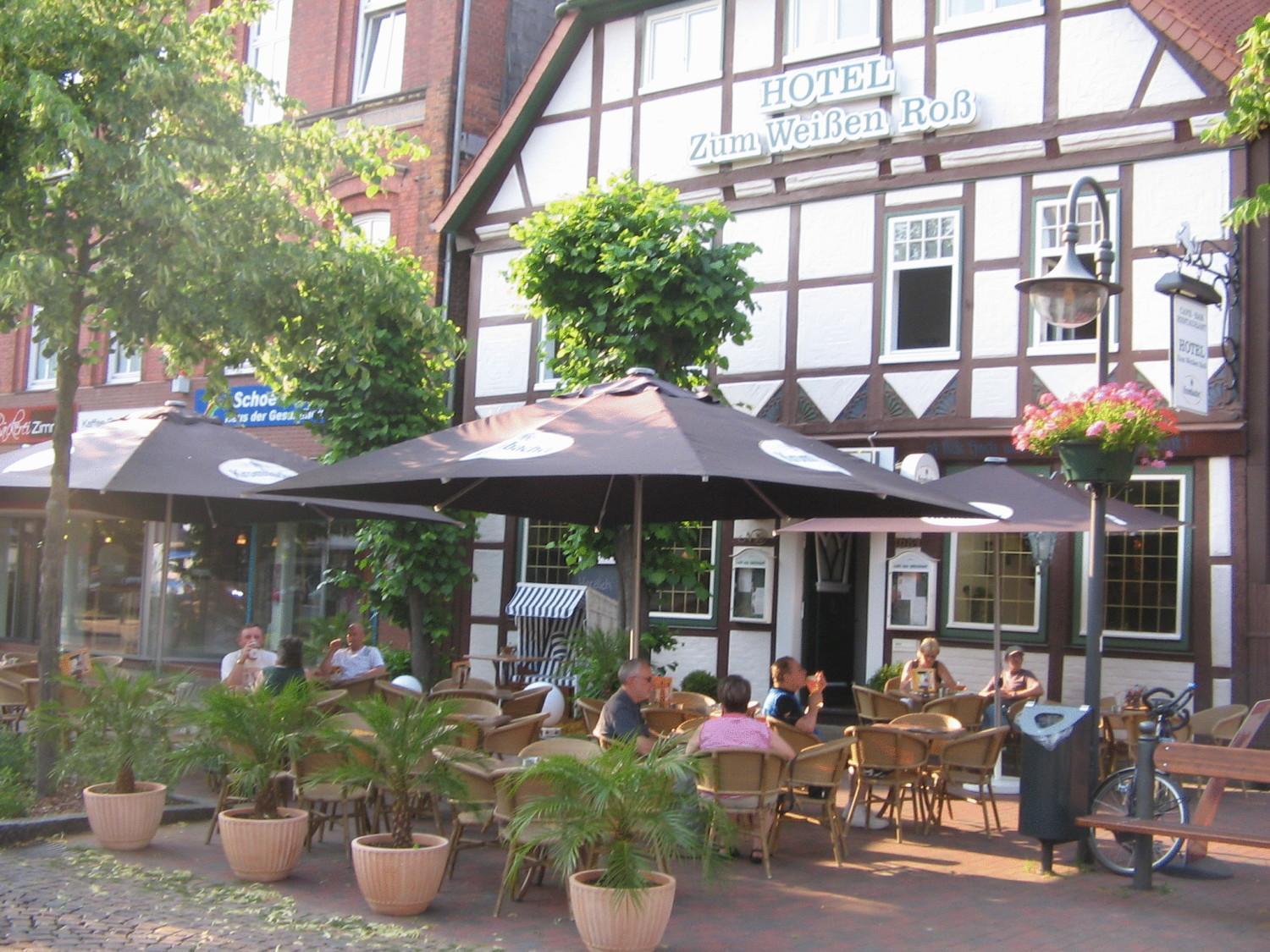 Hotel Zum Weissen Ross Winsen  ภายนอก รูปภาพ