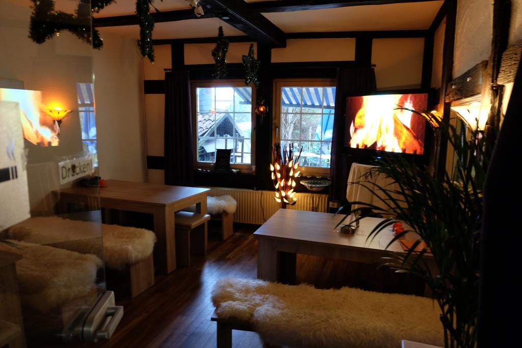 Hotel Zum Weissen Ross Winsen  ภายนอก รูปภาพ