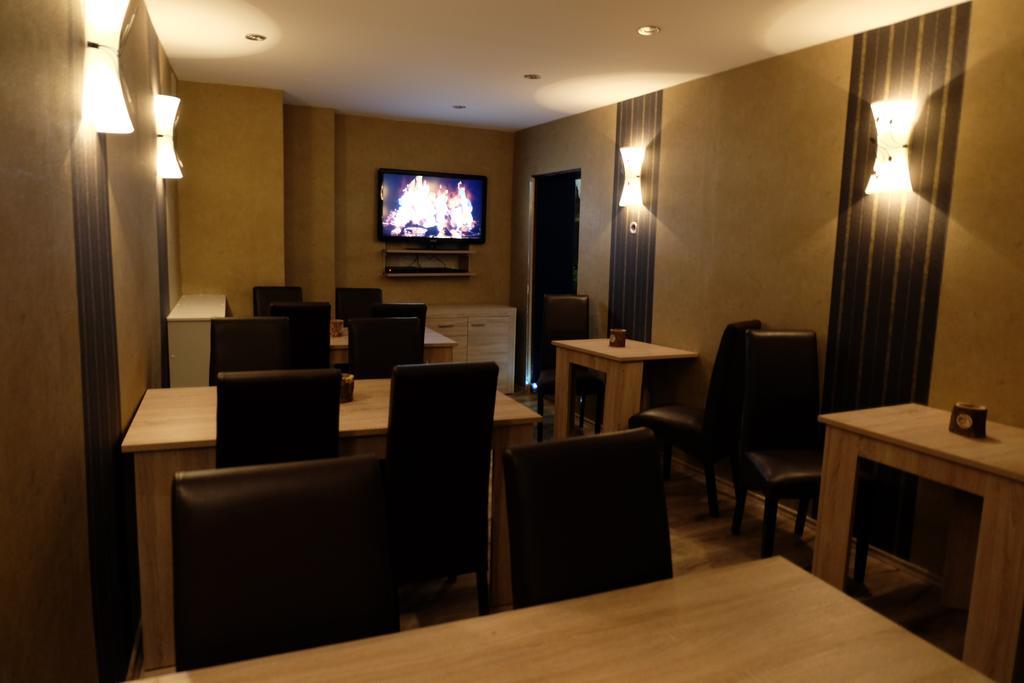 Hotel Zum Weissen Ross Winsen  ภายนอก รูปภาพ