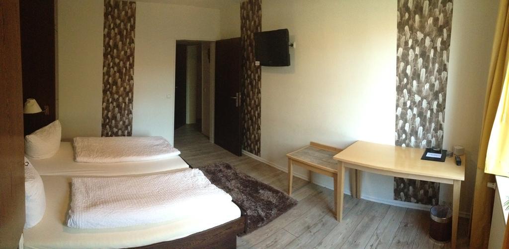 Hotel Zum Weissen Ross Winsen  ภายนอก รูปภาพ