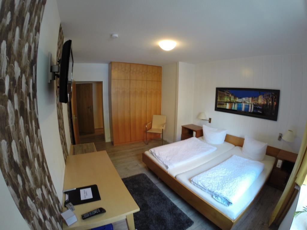 Hotel Zum Weissen Ross Winsen  ภายนอก รูปภาพ